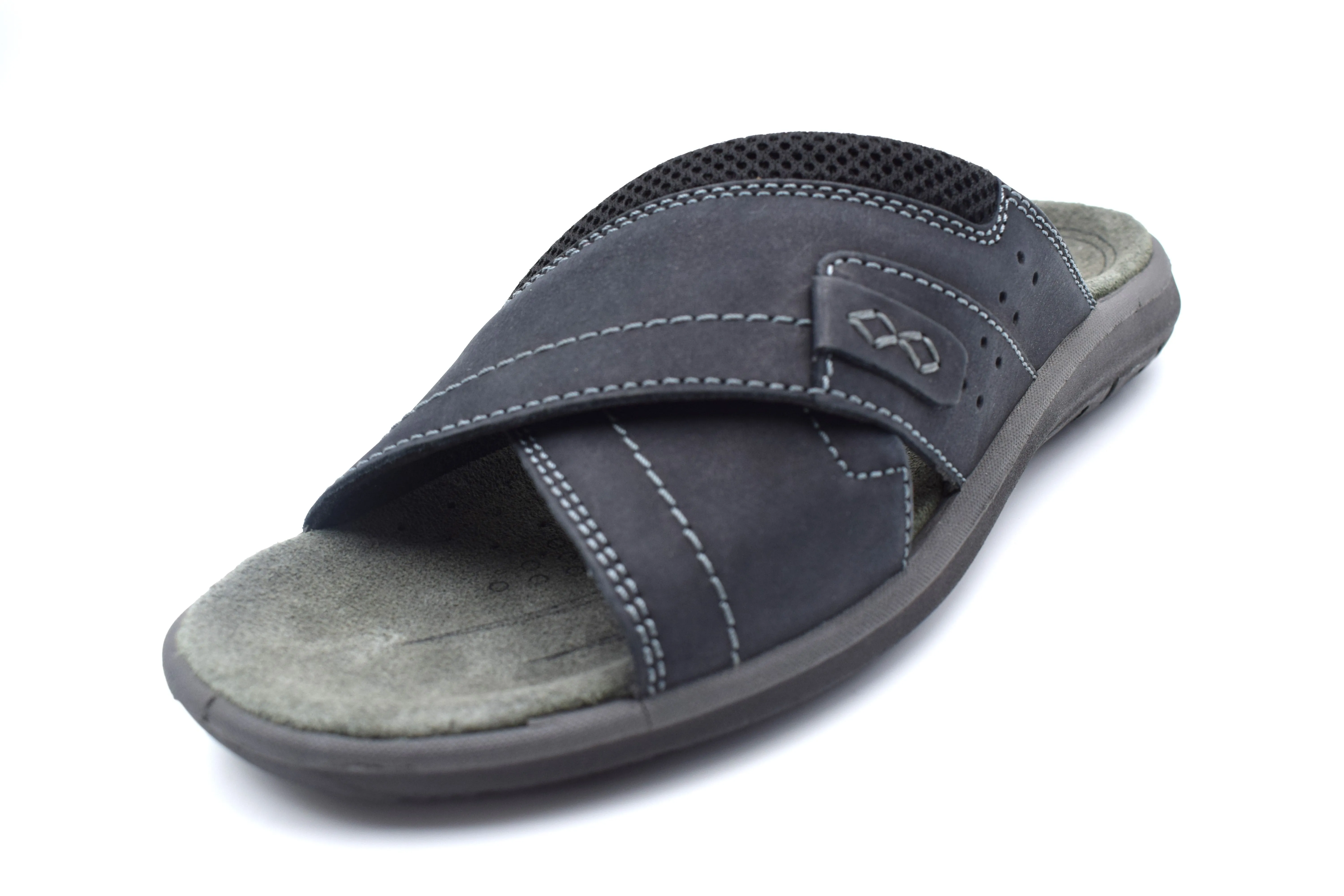 AR-11 SANDALS