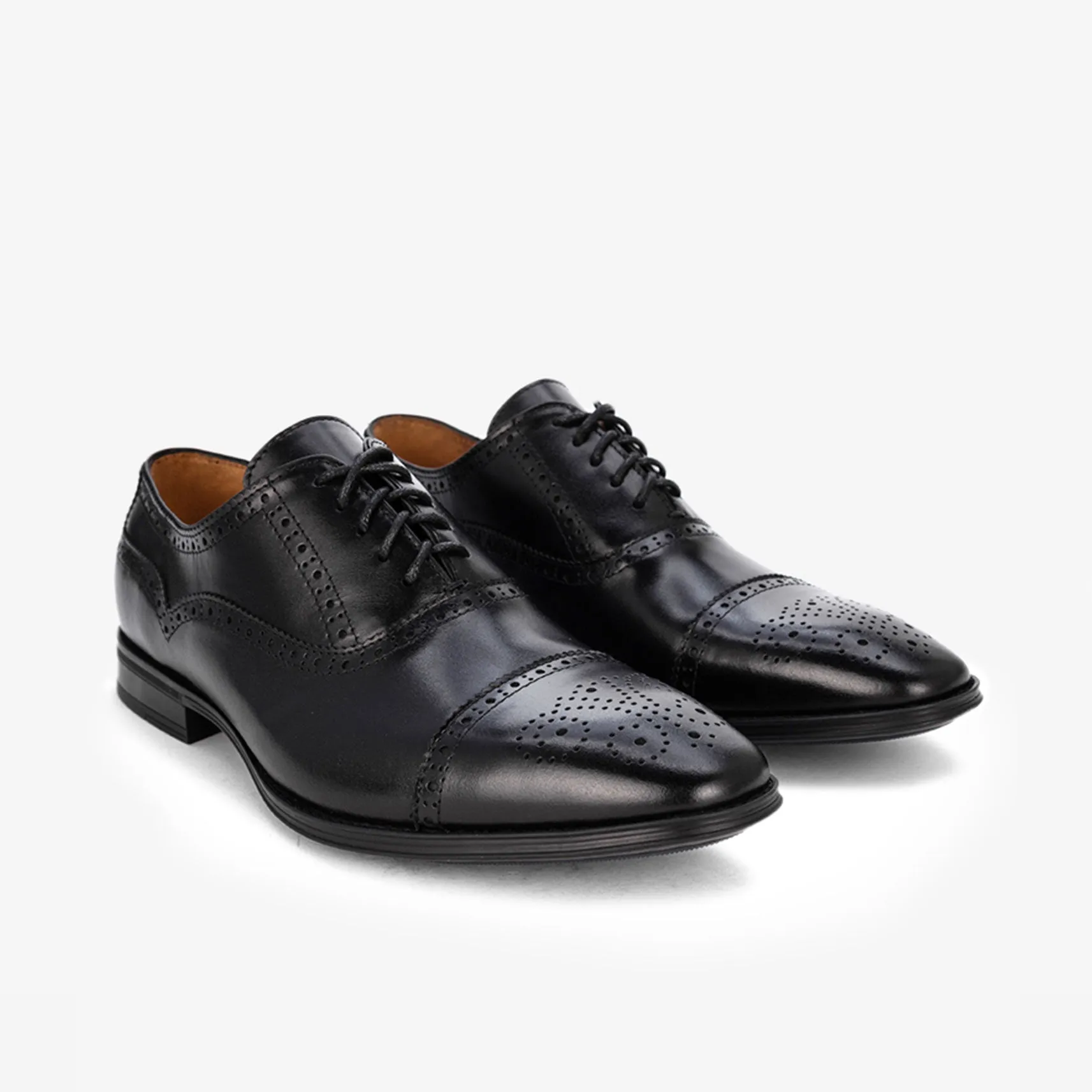 BARRINGTON in Black