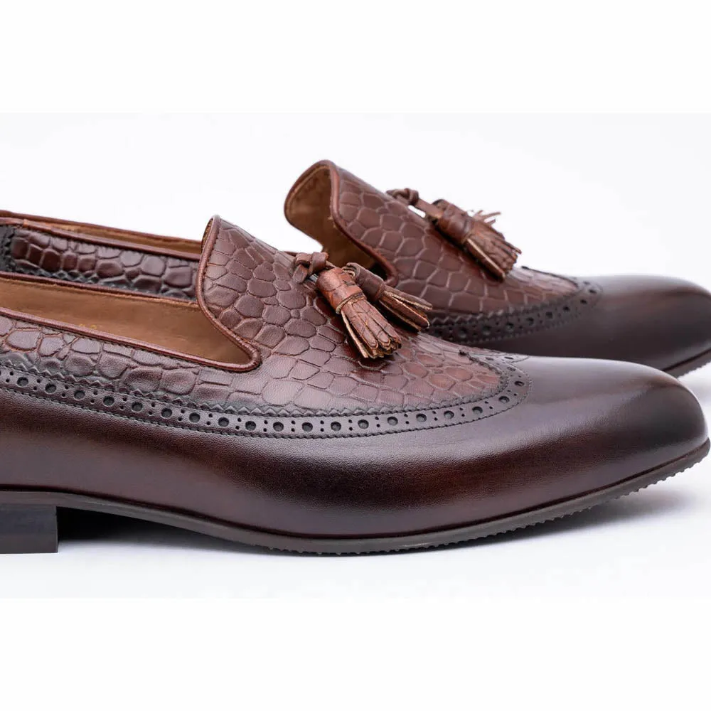 Brown Wingtip Tassel Loafer With Croco Detail