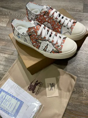 BURBERRY || Check-TB Logo Print Low-Top Sneakers