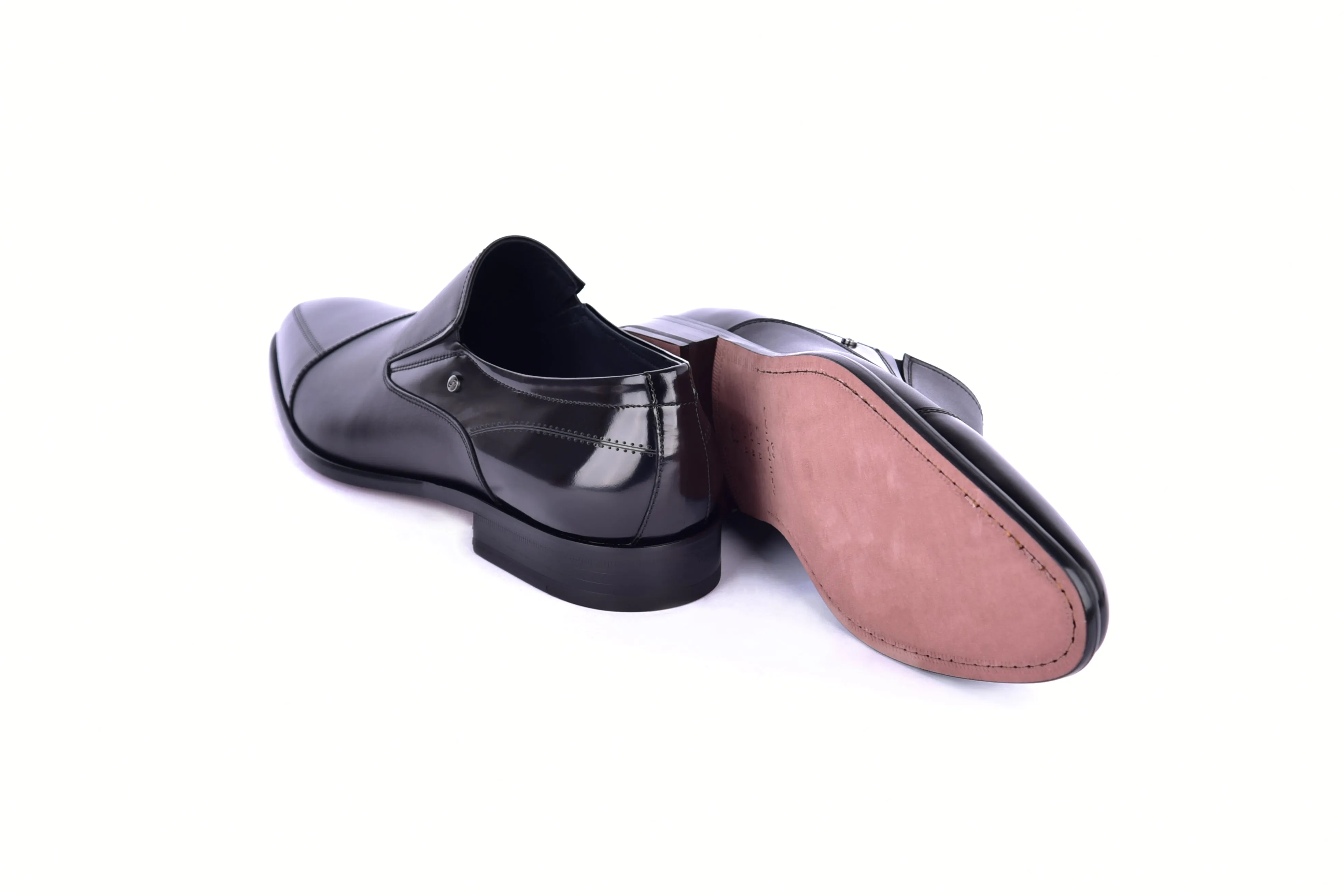 C138- 3519 Cap Toe Loafer Black
