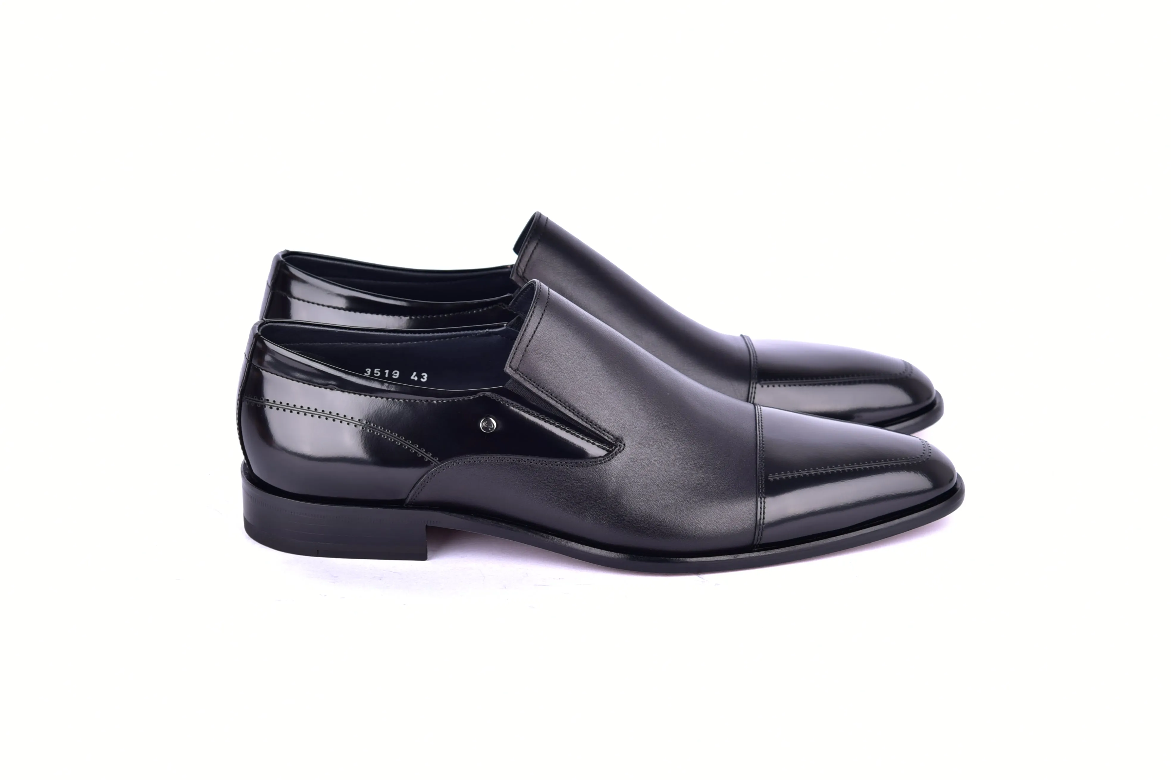 C138- 3519 Cap Toe Loafer Black