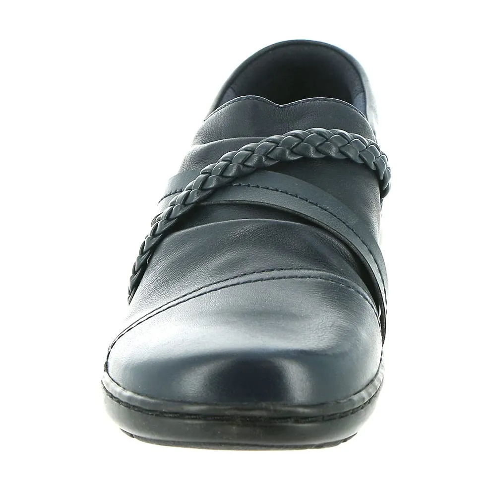 Clarks Women's Cora BraidShoe Loafer, Navy Leather, 7.5