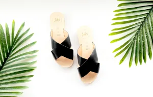 CROSSOVER SLIDE - PLAIN BLACK