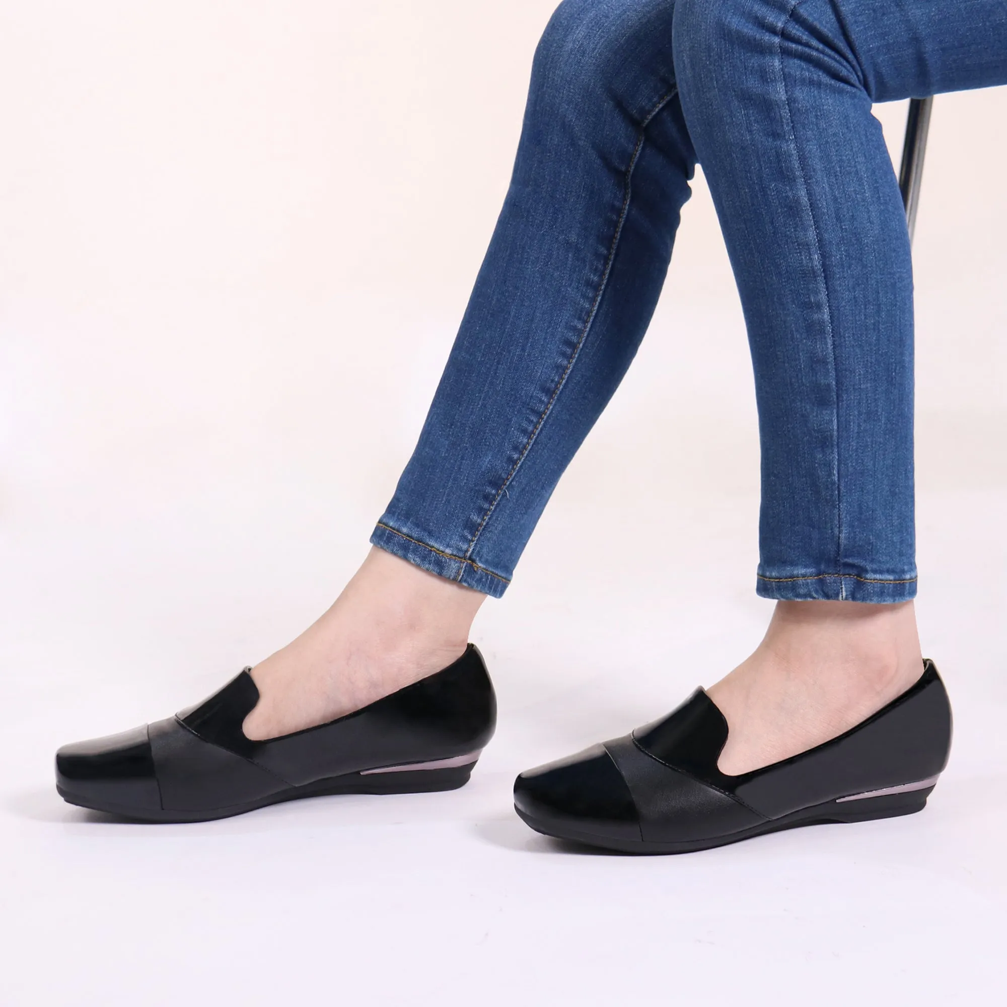 Dull Black Loafer Dress-Luna
