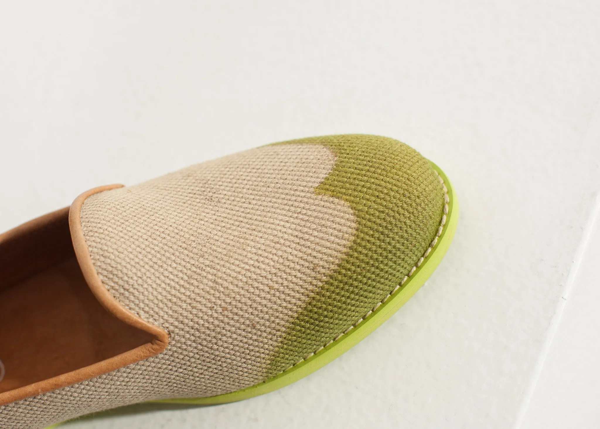 in Wingtip Loafer Lime Excellent reviews VR-enabled