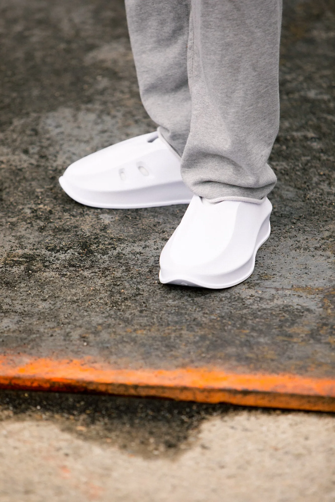 KNIGHT RNR - WHITE