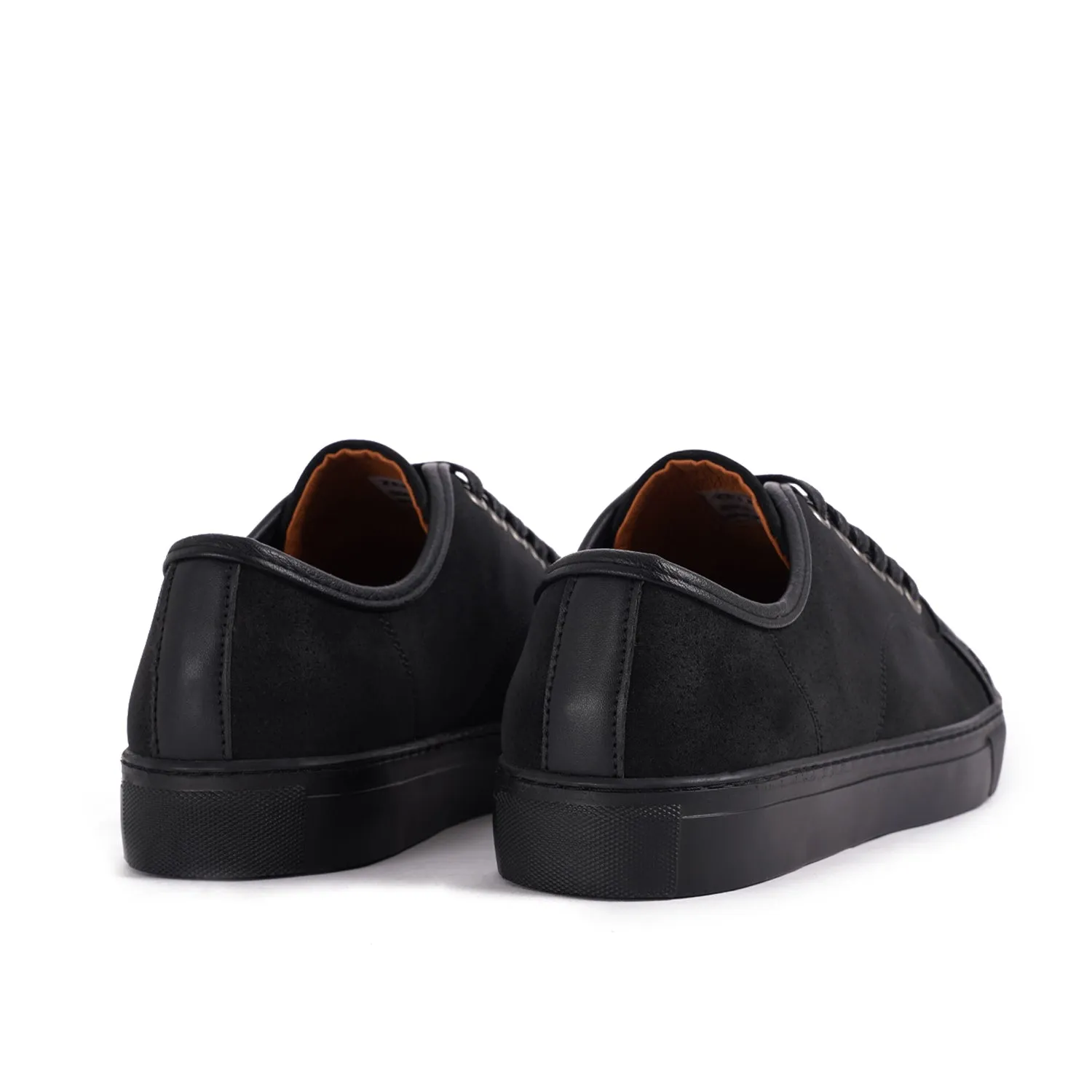 Low Top Laced Sneaker