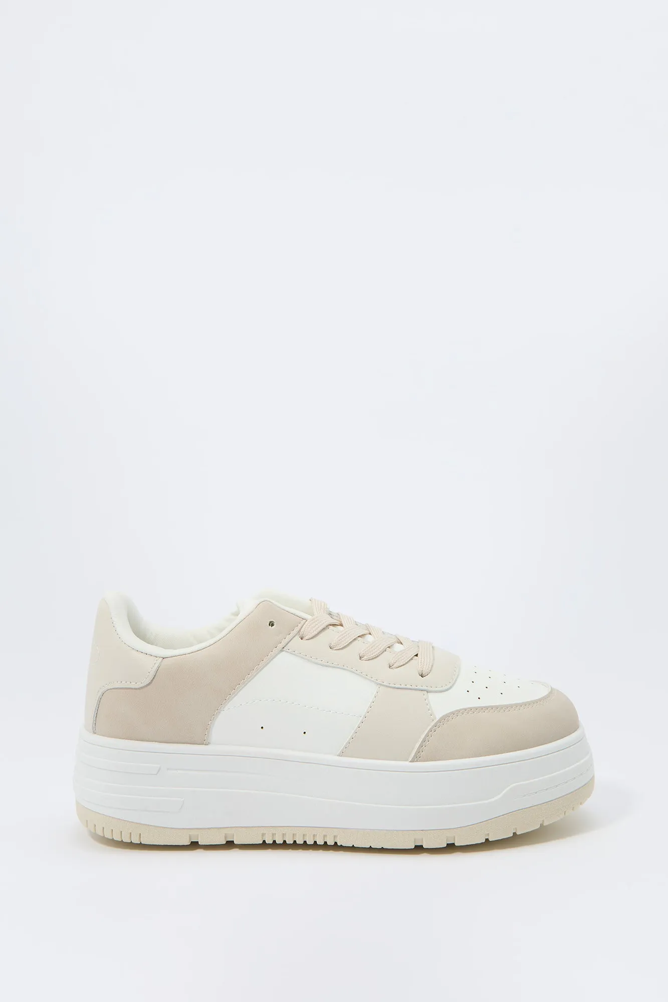 Low Top Platform Sneaker