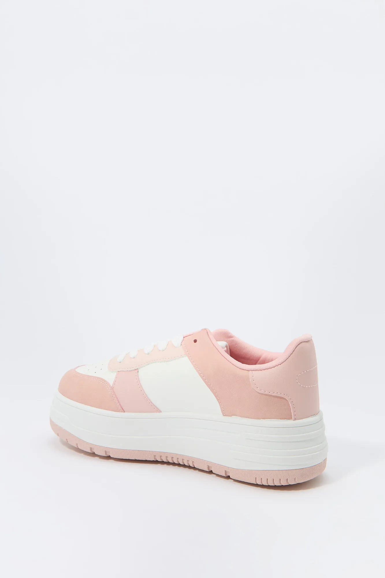 Low Top Platform Sneaker