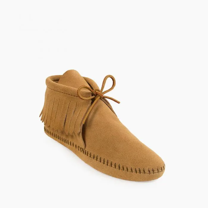 Minnetonka Women's Tan Classic Fringe Softsole Boot