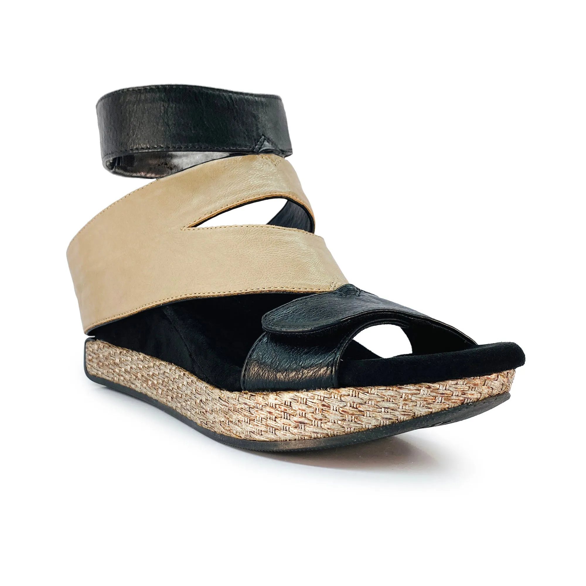 "As is" Olivia 2 - Taupe flips to Black - 4 Way Sandal