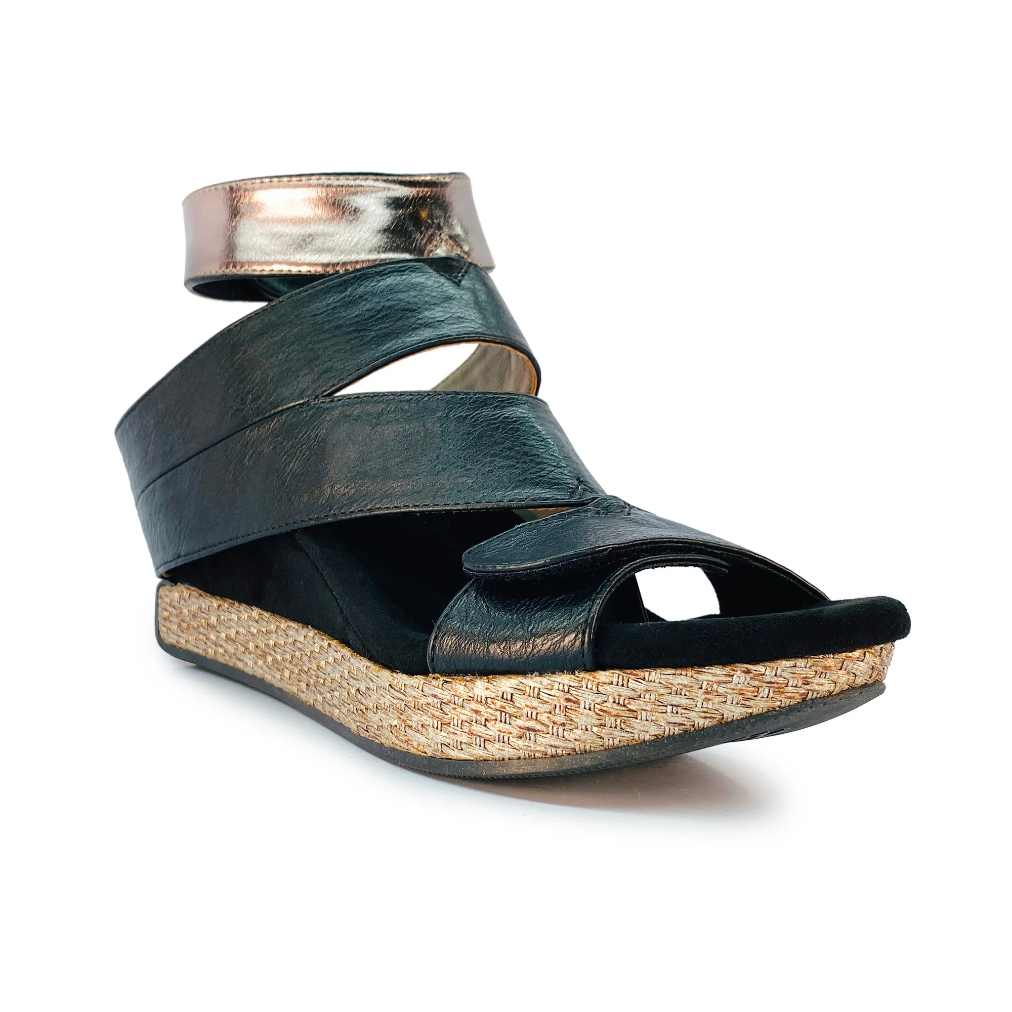 "As is" Olivia 2 - Taupe flips to Black - 4 Way Sandal
