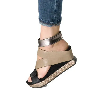 "As is" Olivia 2 - Taupe flips to Black - 4 Way Sandal