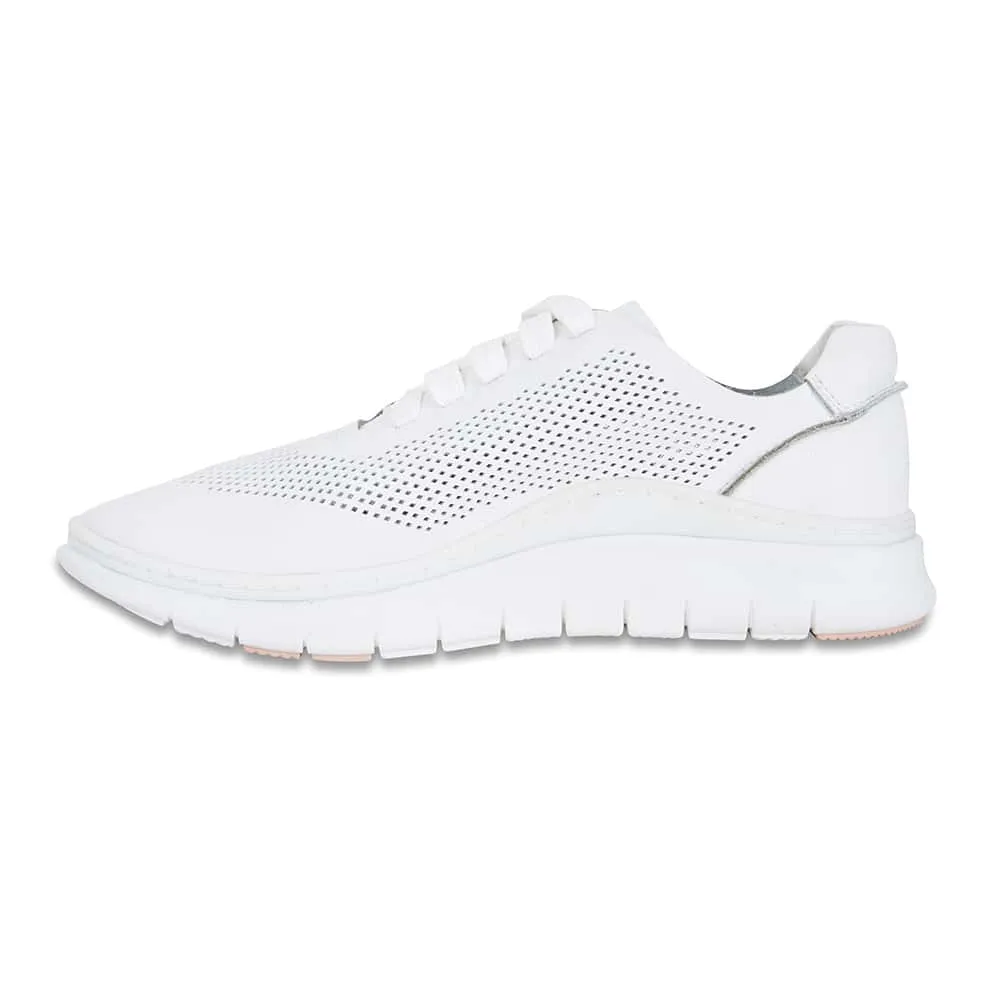 Ratio Sneaker in White Leather